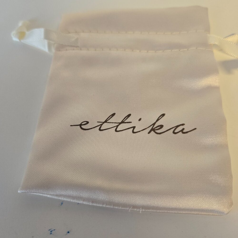 Ettika Silver Plated Necklace with teardrop stone - NWT - Picture 4 of 4